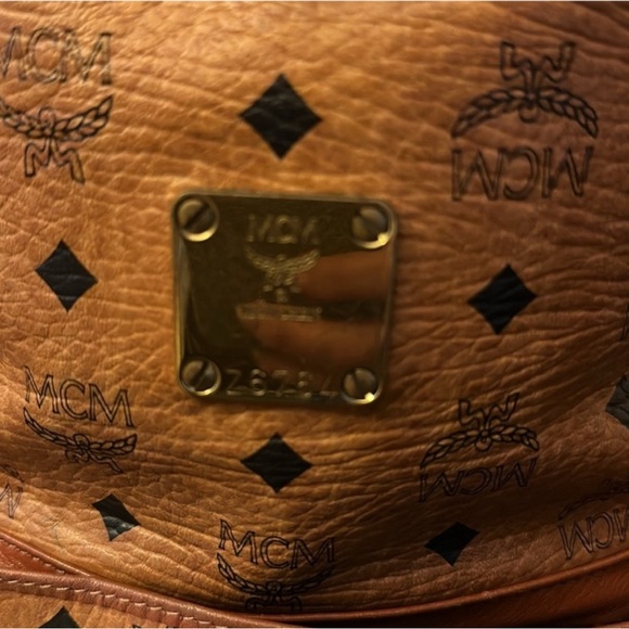 MCM Visetos Cognac Brown Drawstring Leather Bucket Shoulder Bag (Germany) - Picture 4 of 5